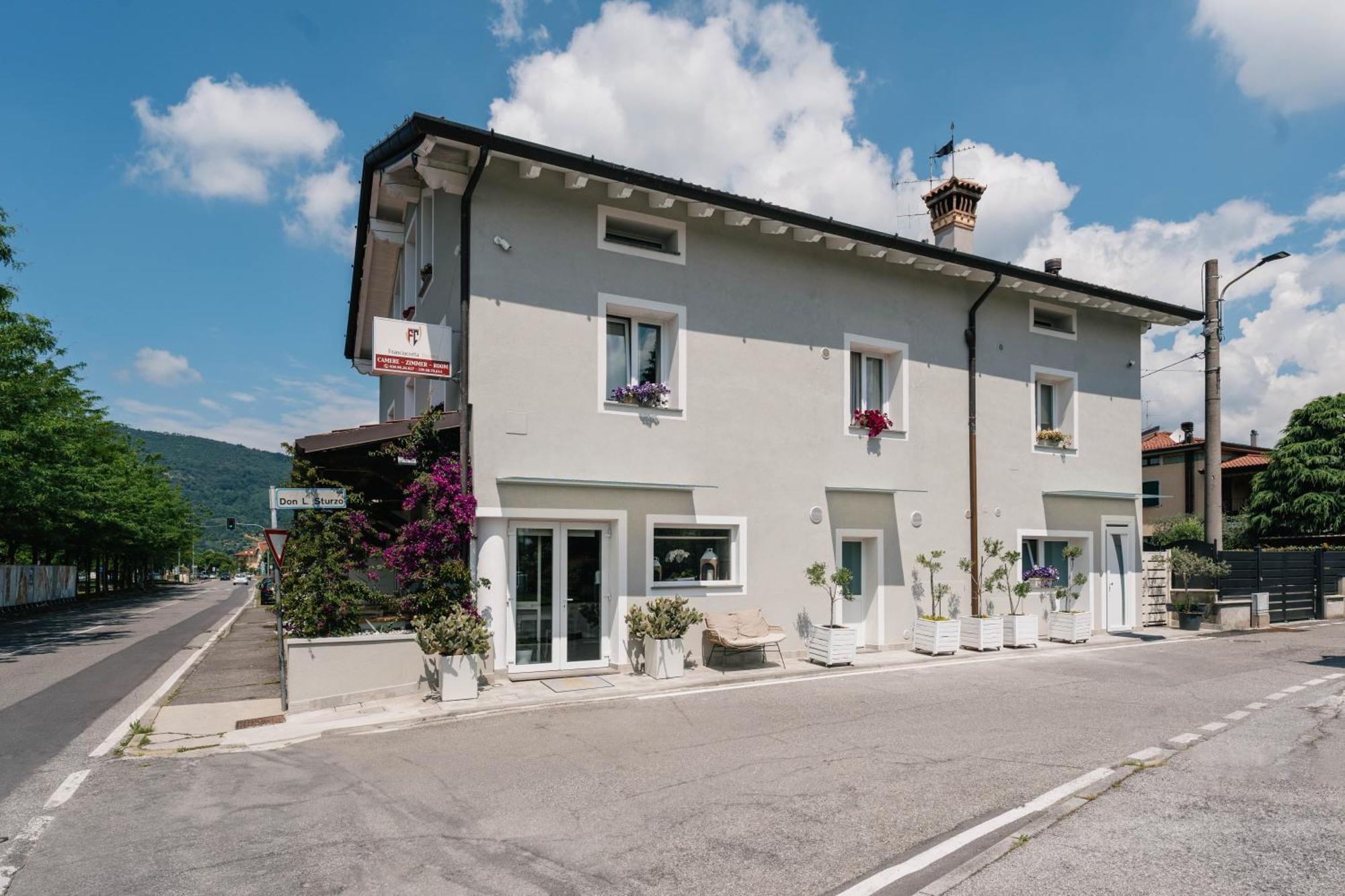 Franciacorta Rooms Корте-Франка Екстер'єр фото